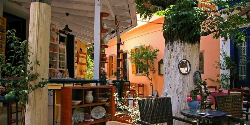 Optimized for reading with sidebar